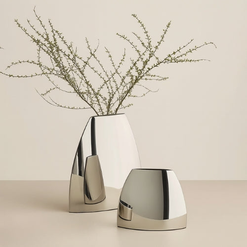 Vase Moderne en métal lisse - Vase en métal