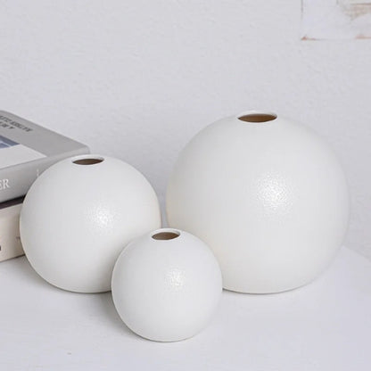 Petits Vases rond en Céramique noir - Petits vases décoratifs - Lysea™