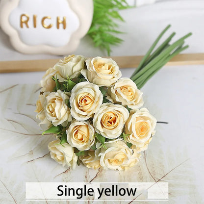 Bouquet de Roses artificielles